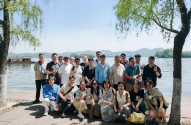 畅游江南春色 凝聚奋进力量