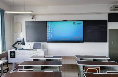 云南农业大学现教中心专用教学设备采购项目通过验收